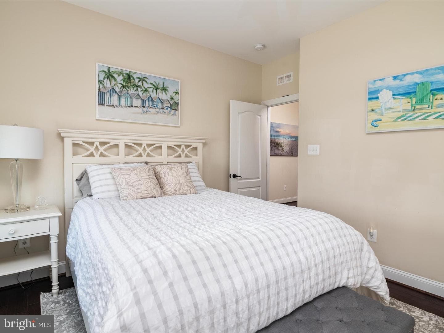 940 Peppertree Lane photo 34