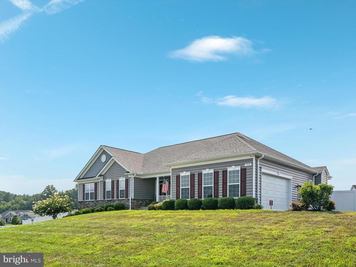 940 Peppertree Lane photo 4