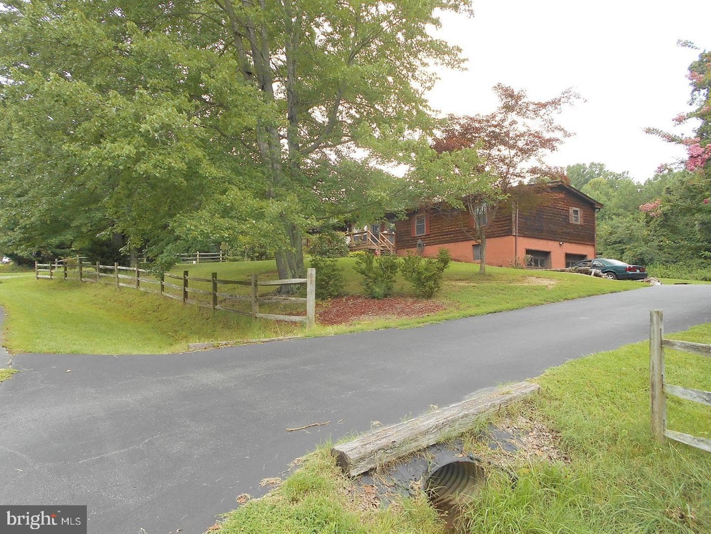 3230 Richfield Road photo 2