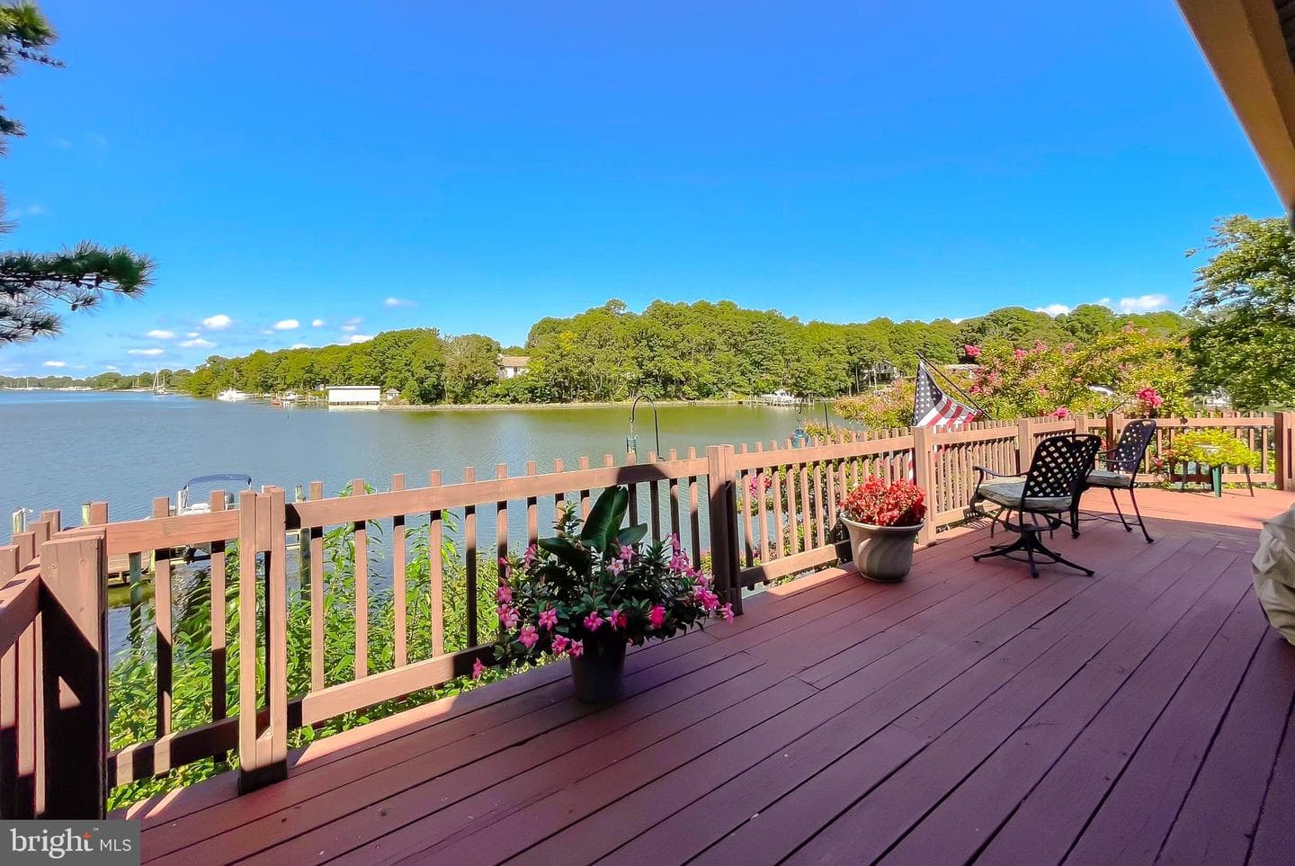 222 Harbor Drive photo 3