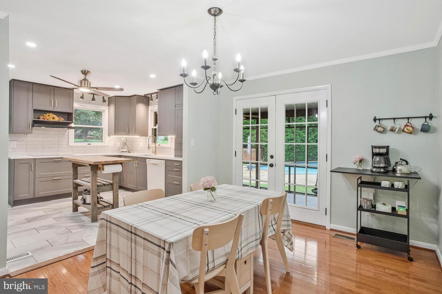 1110 Cox Road photo 6