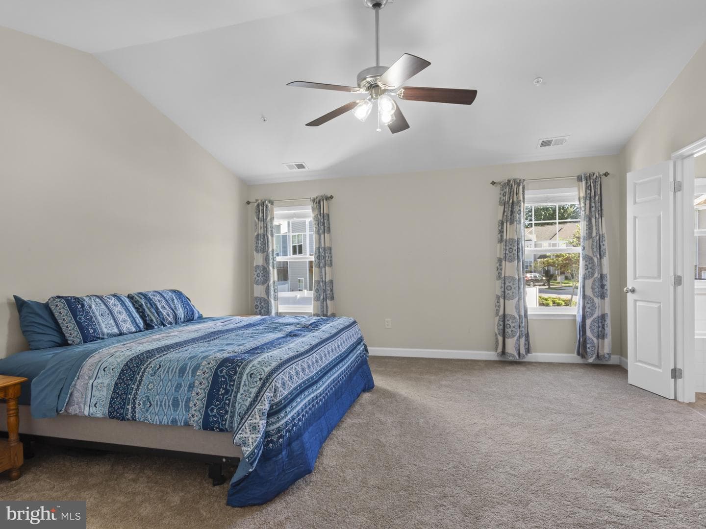 740 Pin Oak Court photo 14