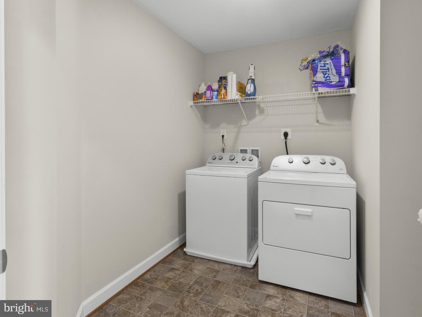 740 Pin Oak Court photo 27