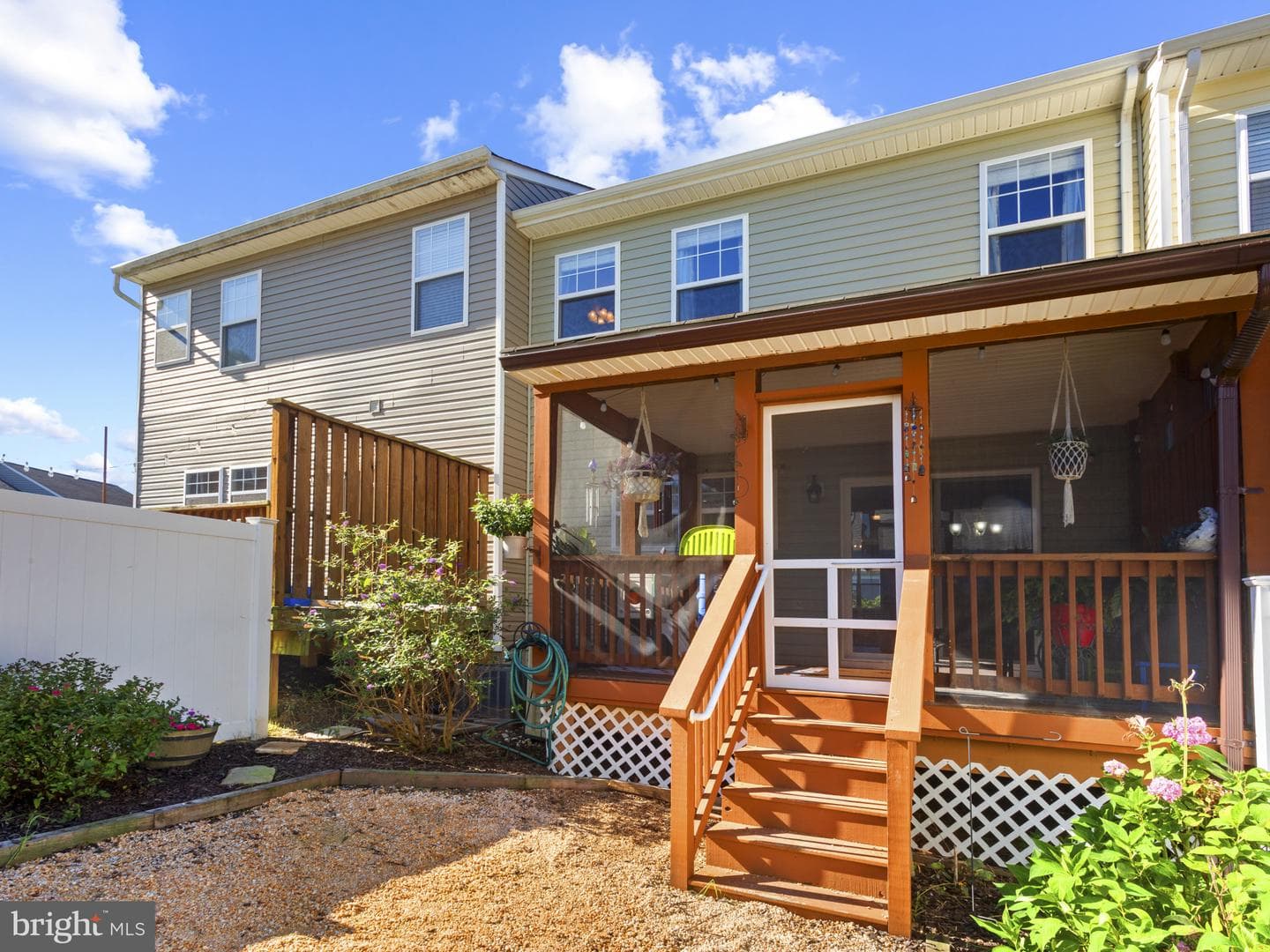 740 Pin Oak Court photo 32