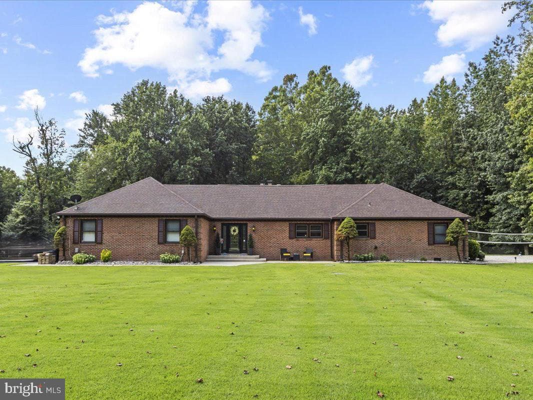 11840 Cedarwood Drive photo 3