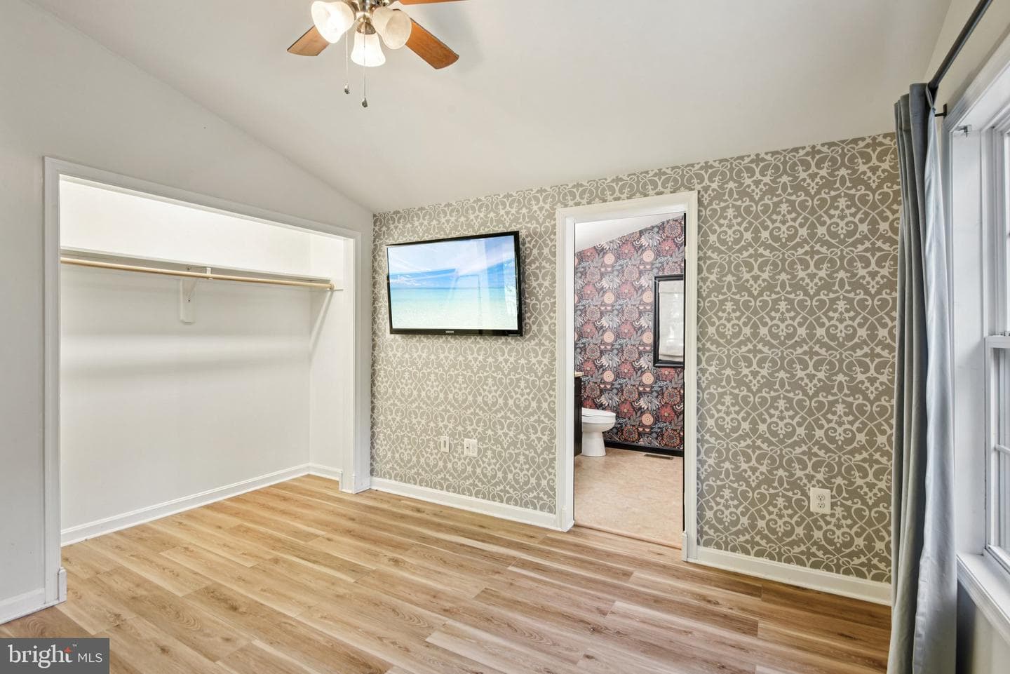 158 Thunderbird Drive photo 19