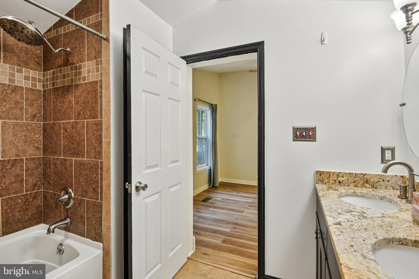 158 Thunderbird Drive photo 21