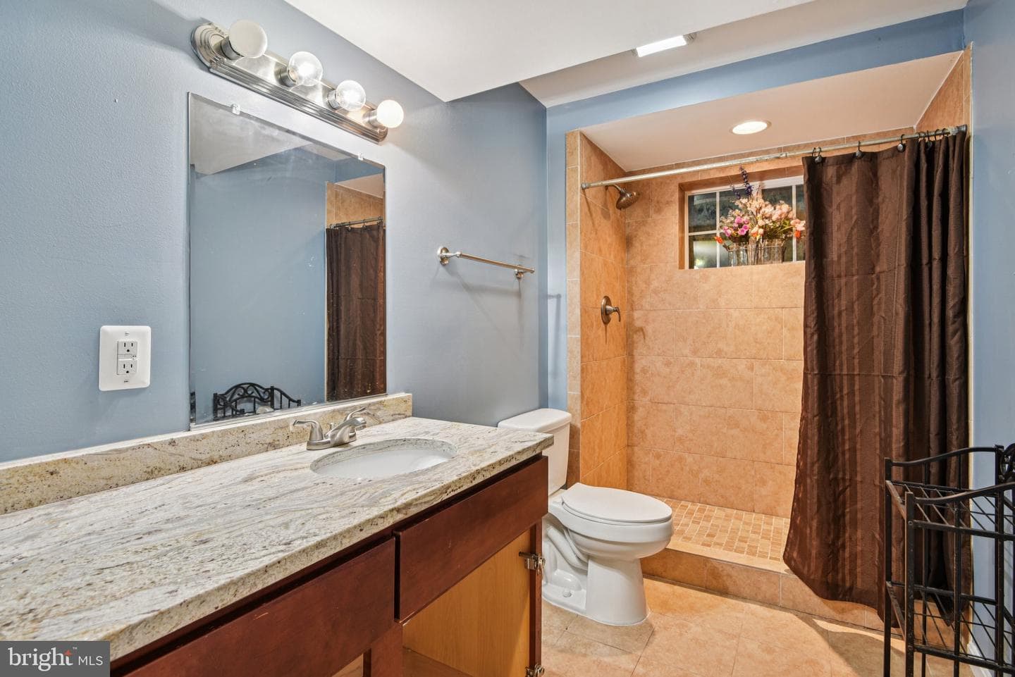 158 Thunderbird Drive photo 24