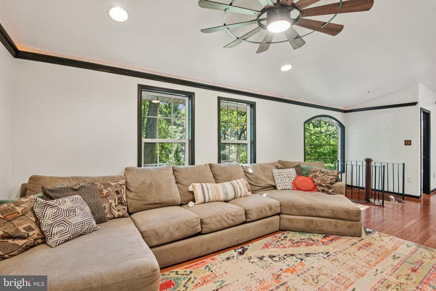 158 Thunderbird Drive photo 5