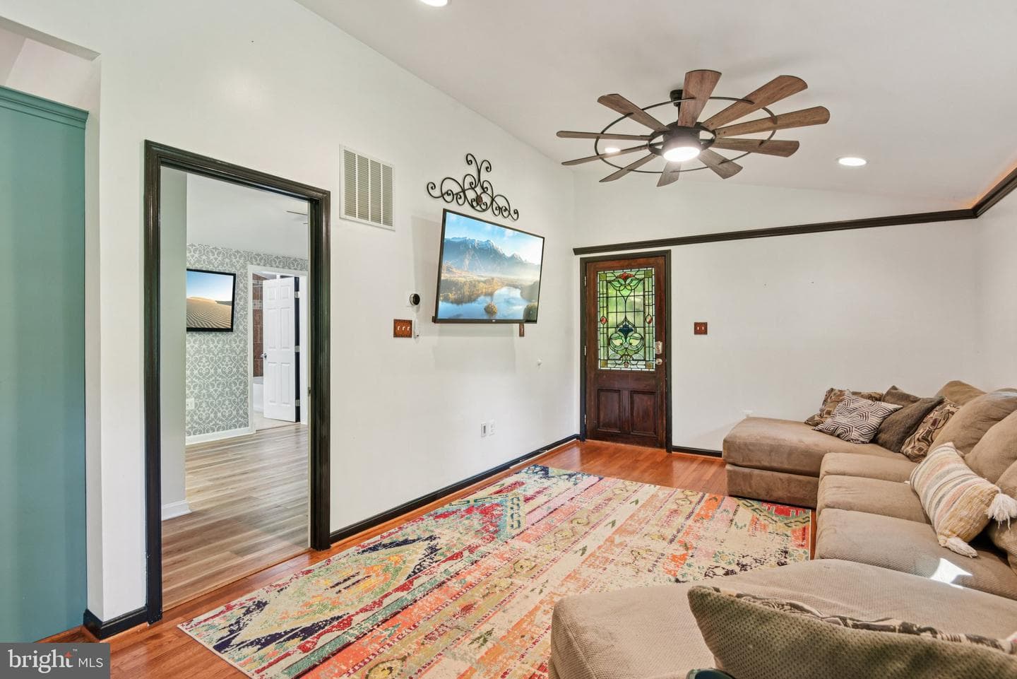 158 Thunderbird Drive photo 7