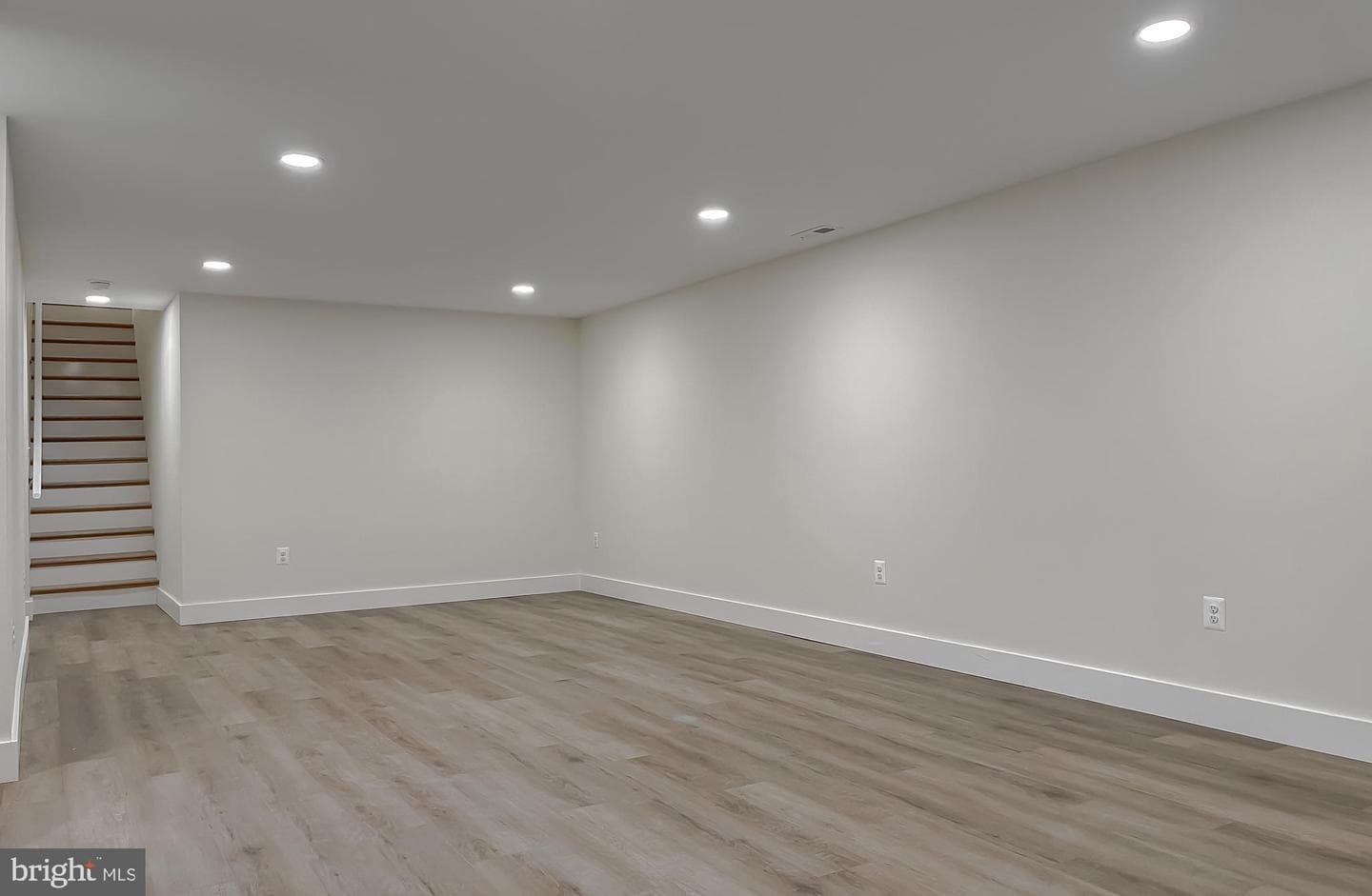 9617 Cortland Lane photo 31