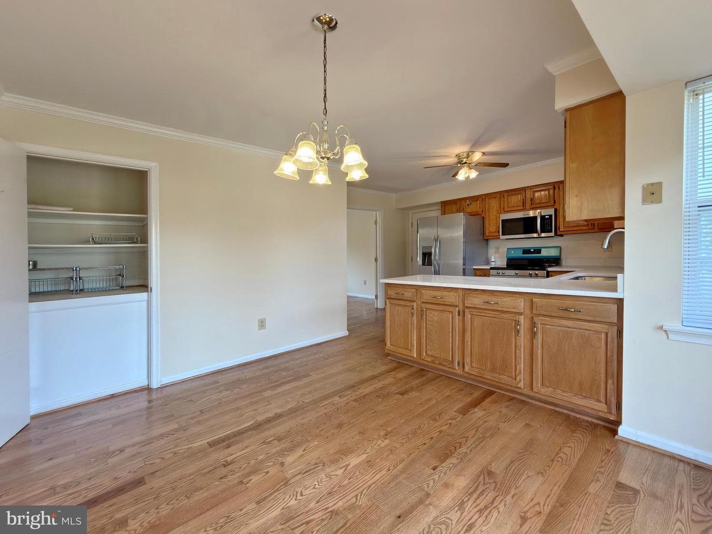 1135 Sheridan Drive photo 31