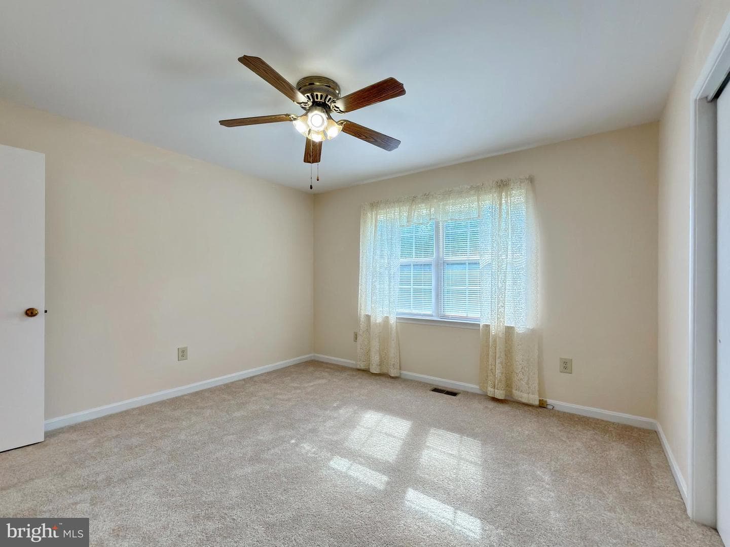 1135 Sheridan Drive photo 55