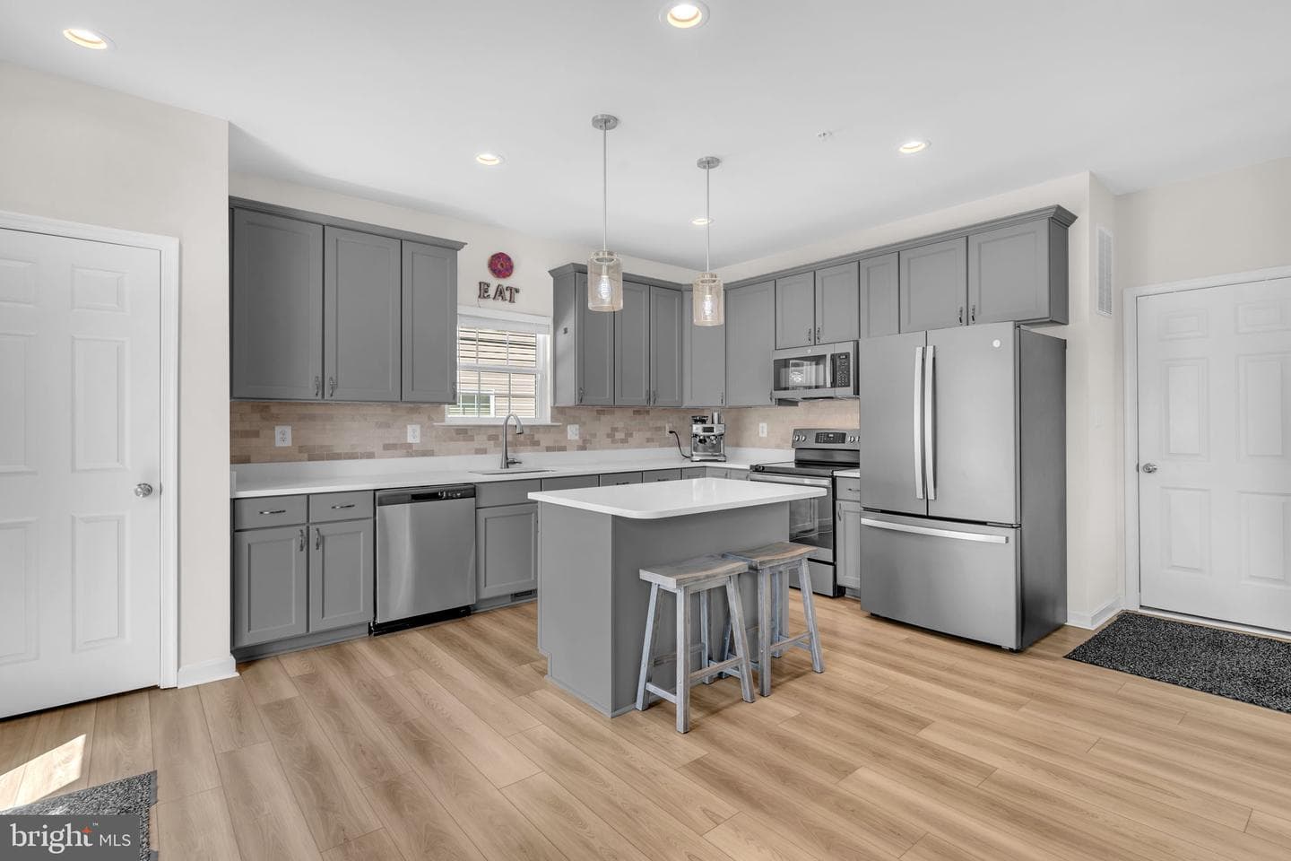 139 Thoroughbred Drive photo 11