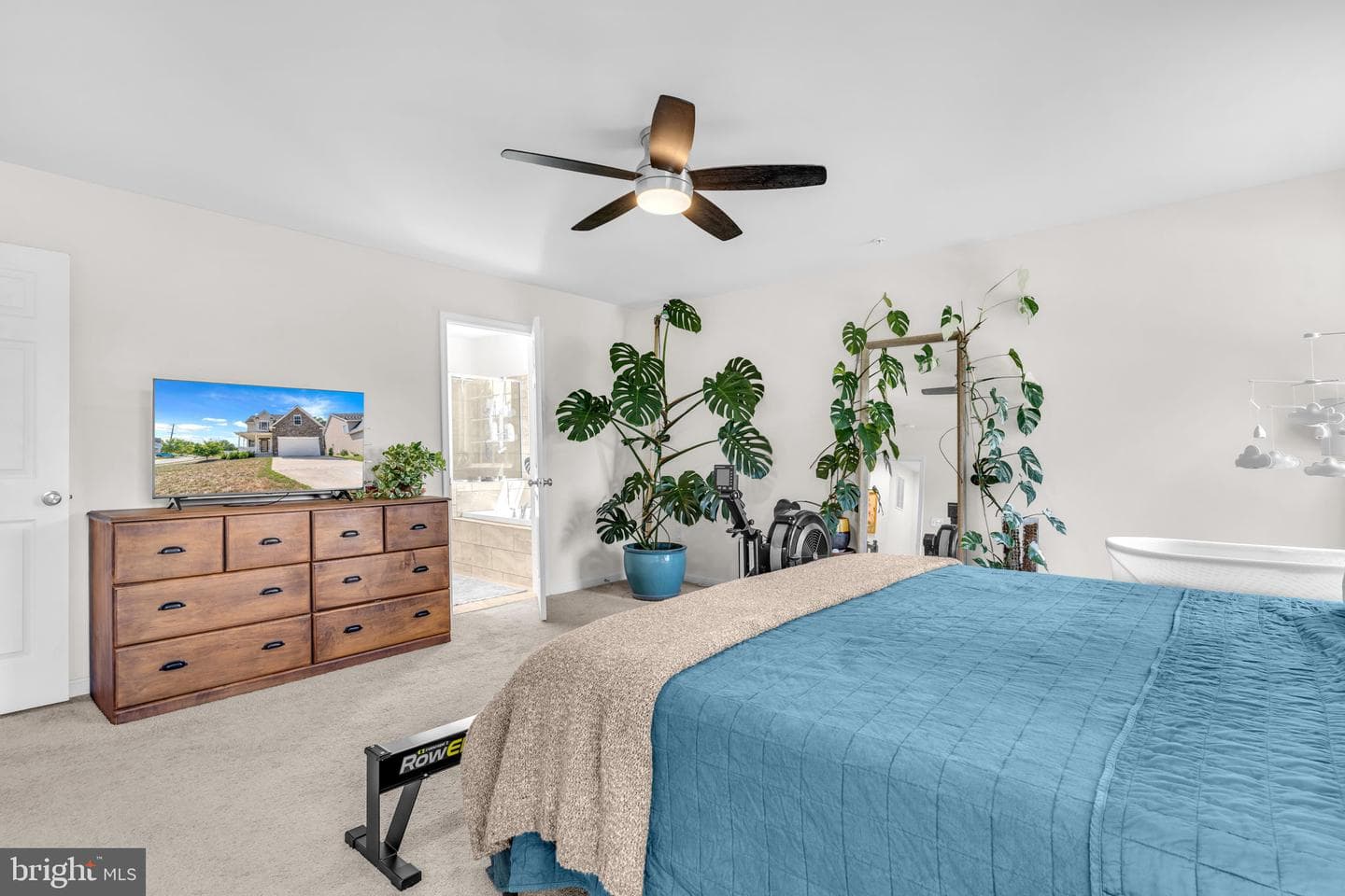 139 Thoroughbred Drive photo 25