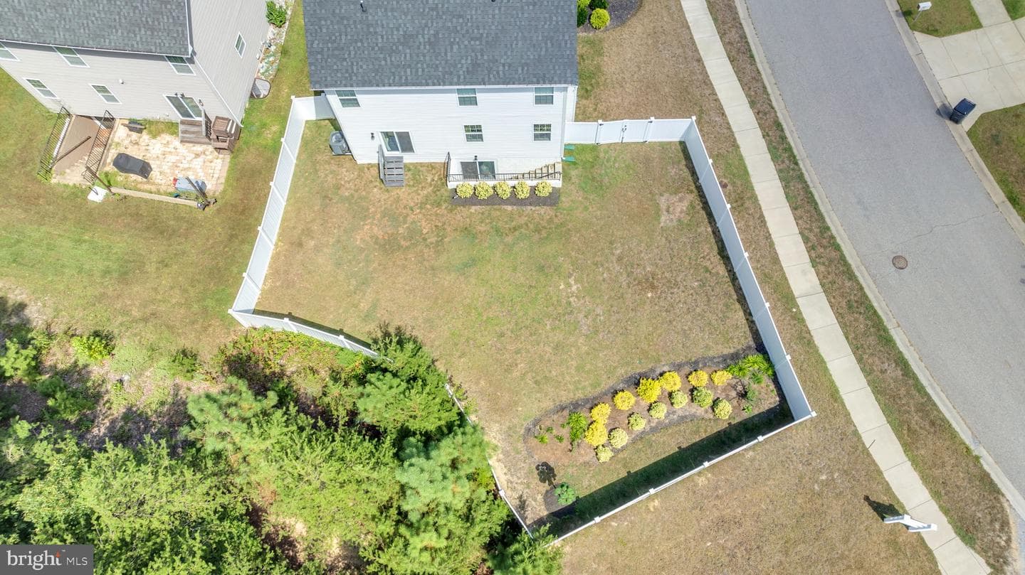 139 Thoroughbred Drive photo 37