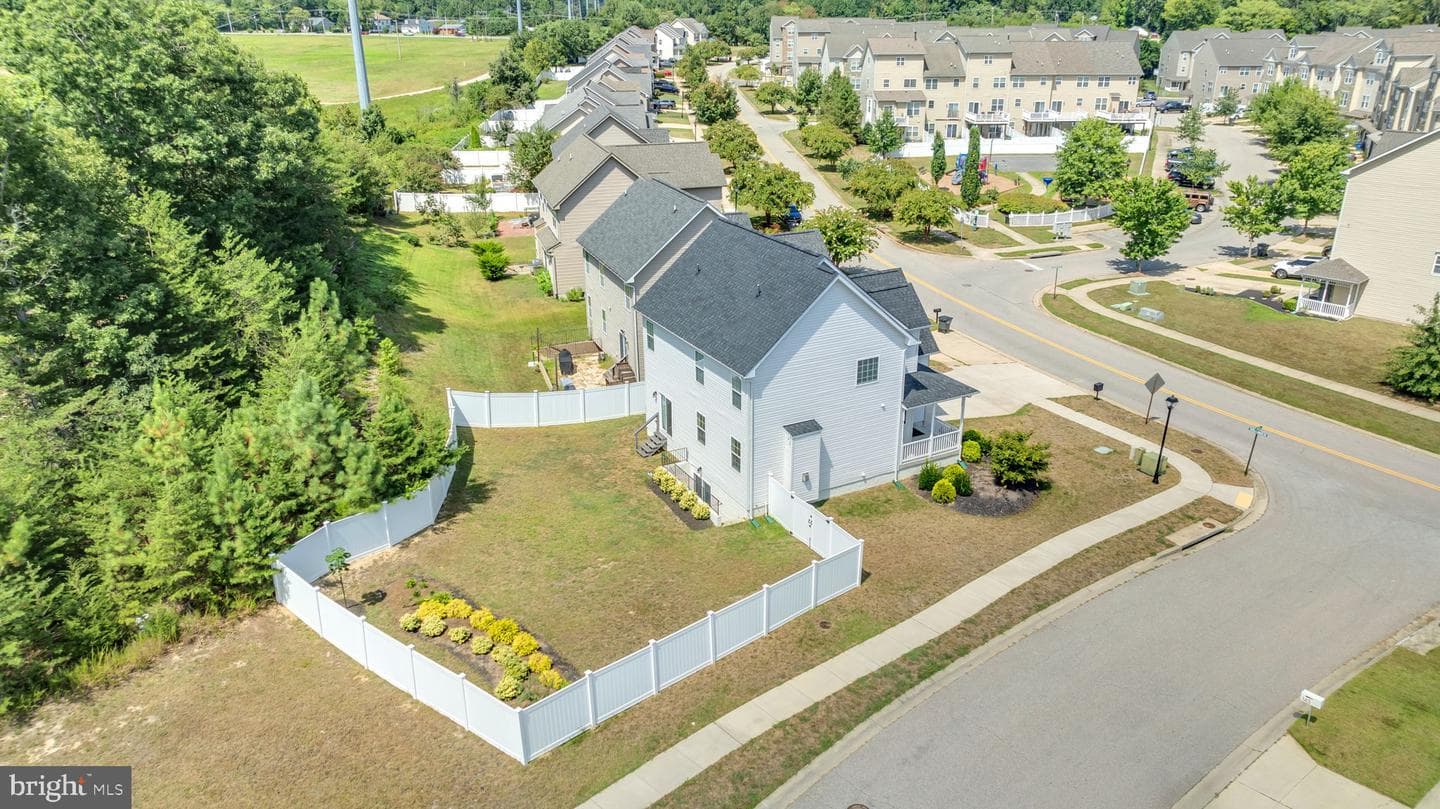 139 Thoroughbred Drive photo 41