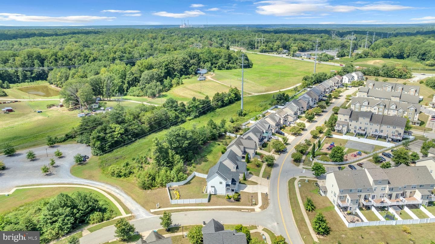 139 Thoroughbred Drive photo 45
