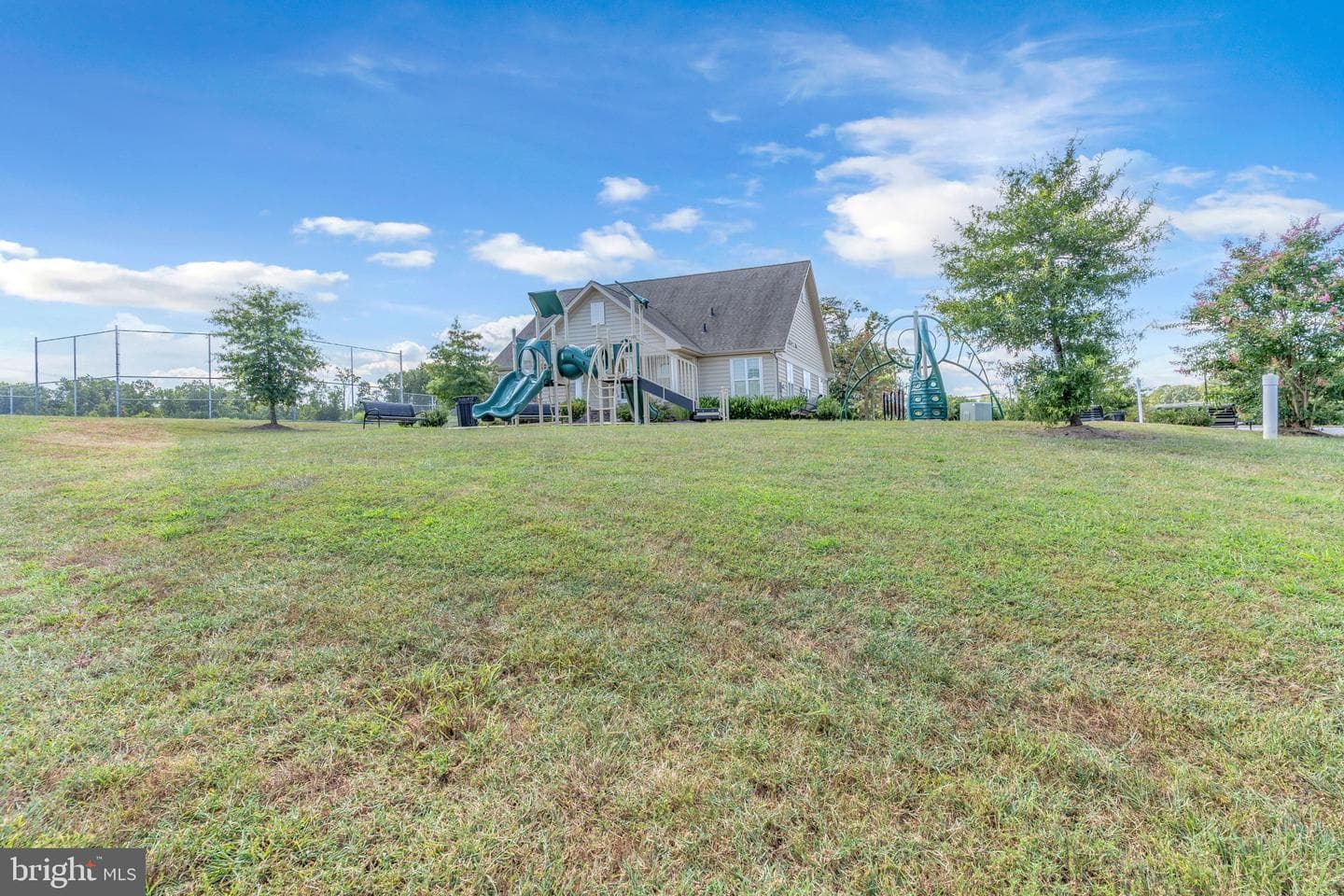 139 Thoroughbred Drive photo 54