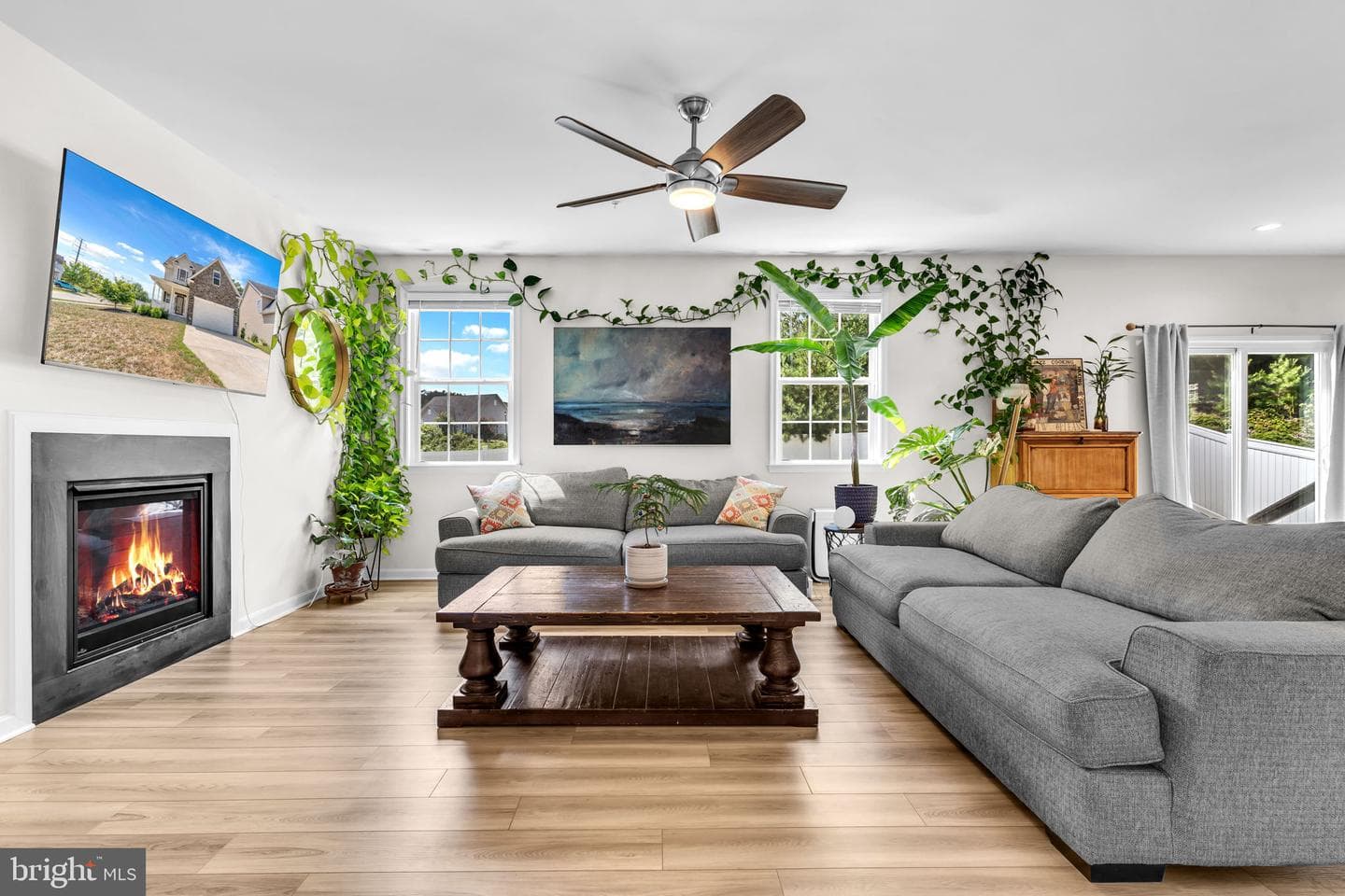 139 Thoroughbred Drive photo 6