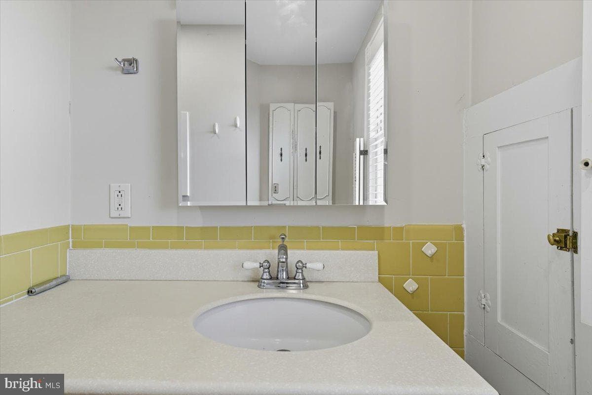 4110 Old Town Road photo 17