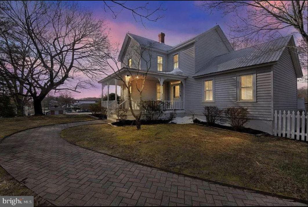 4090 Old Town Road, Huntingtown