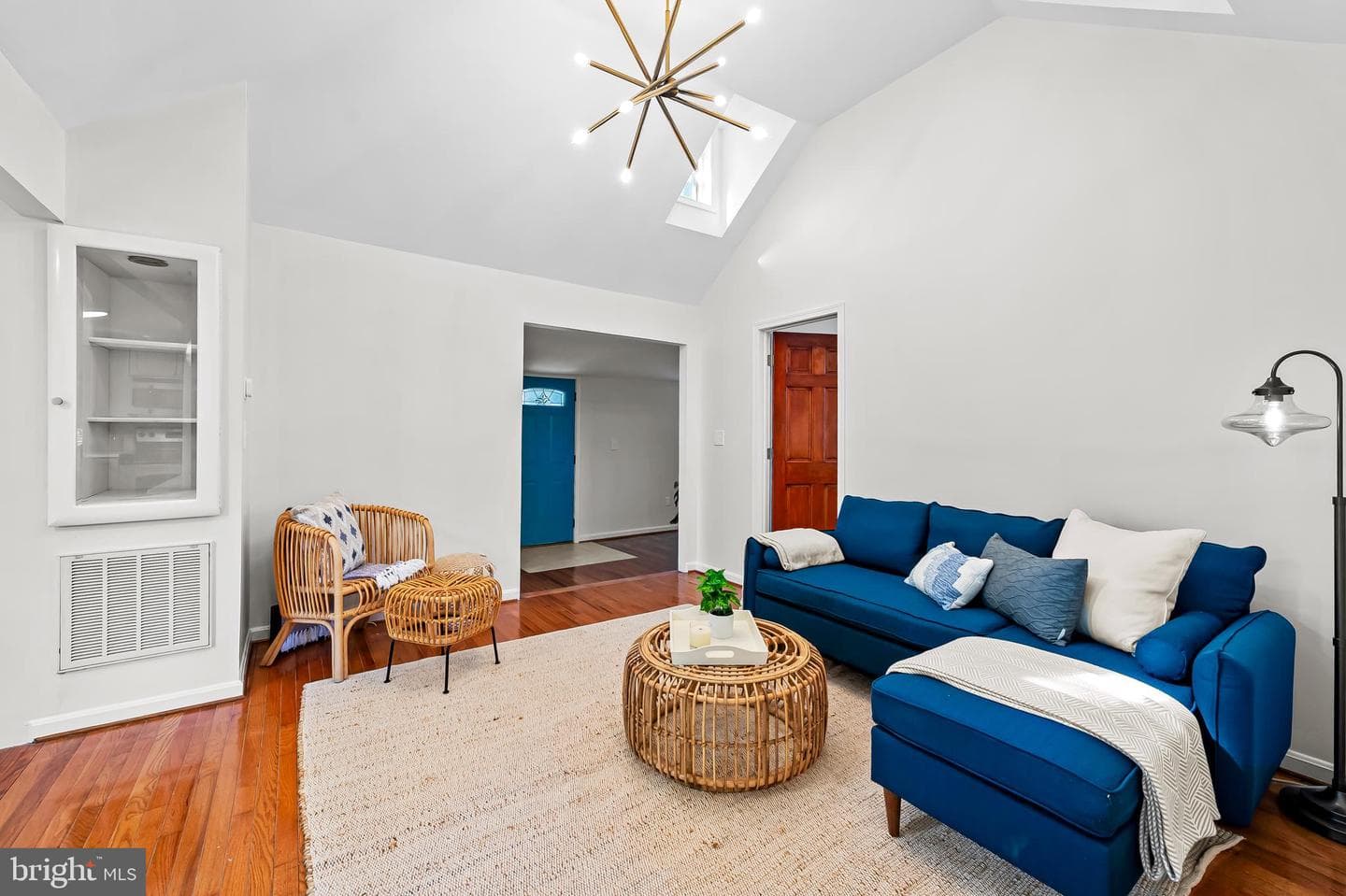 3922 7th Street photo 4