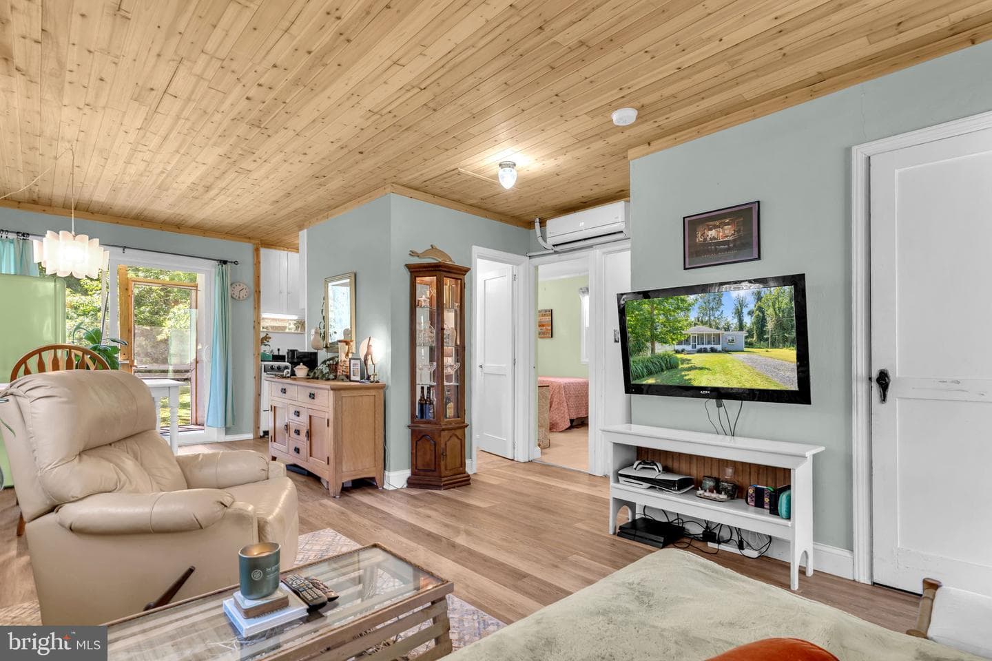 10957 Chesapeake Drive photo 3