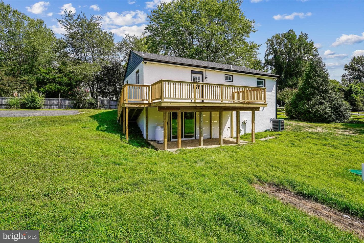 1030 Stephen Reid Drive photo 29