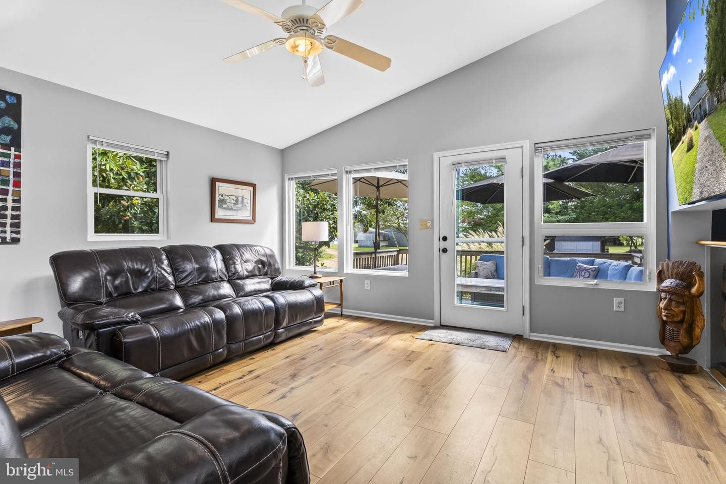 11015 Cedar Drive photo 13