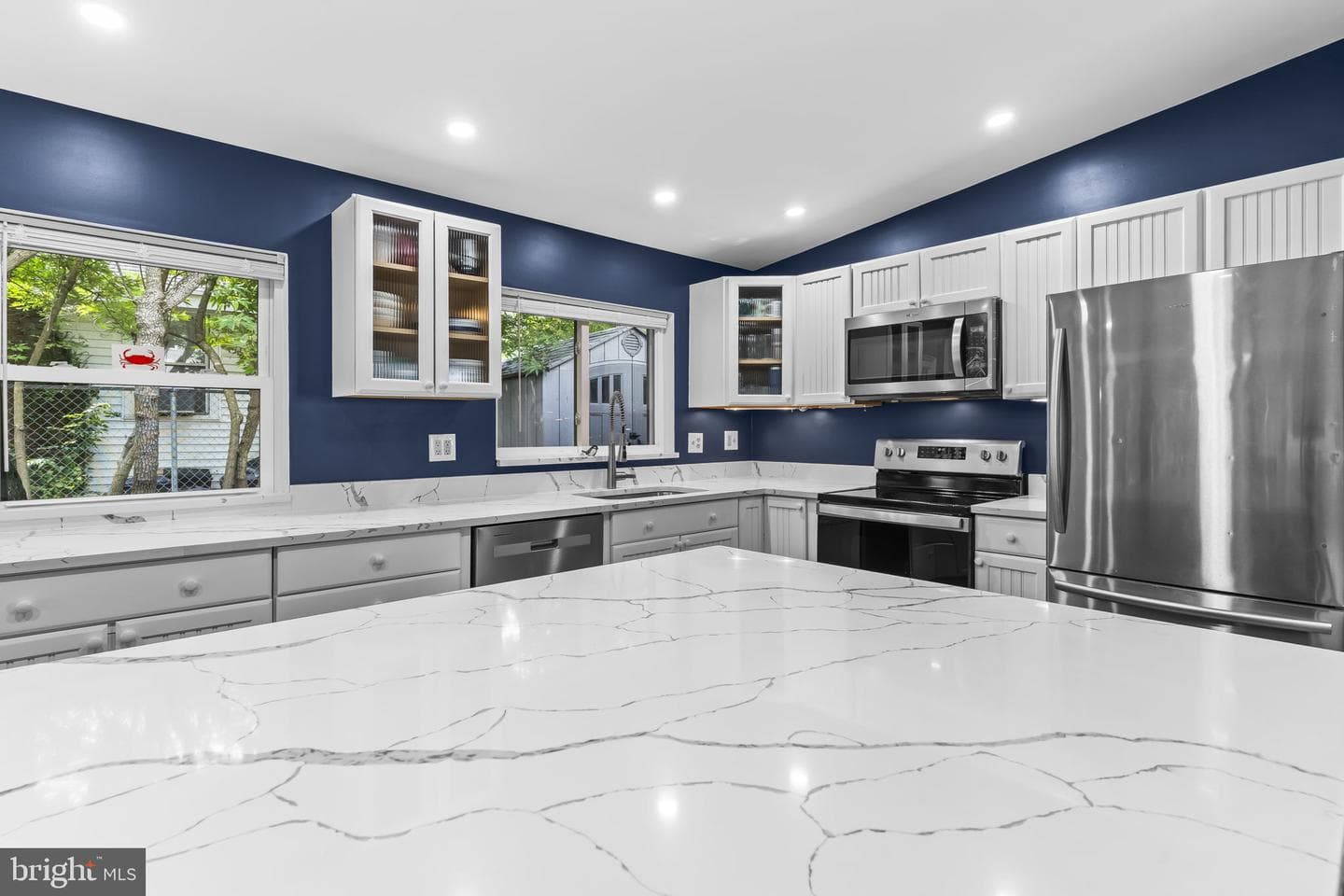11015 Cedar Drive photo 8