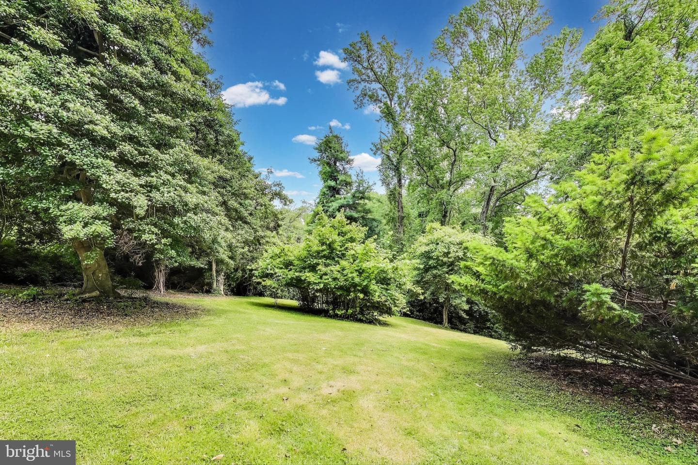 1495 Elm Road photo 12