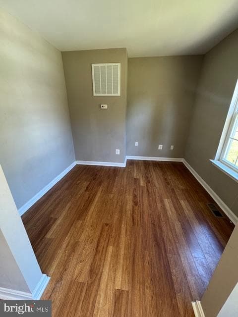 8910 Louisville Avenue photo 5