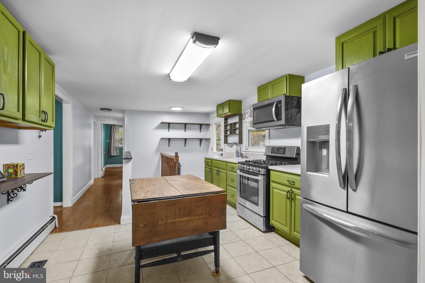 1650 Grays Road photo 2