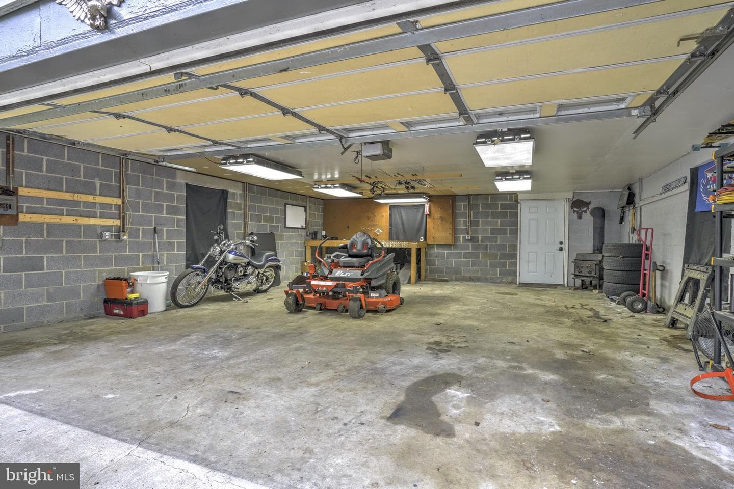 1650 Grays Road photo 24