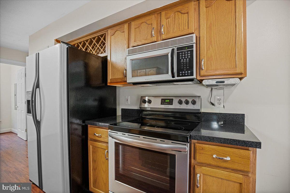 980 Silverton photo 15