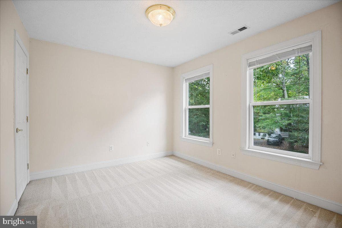 980 Silverton photo 21