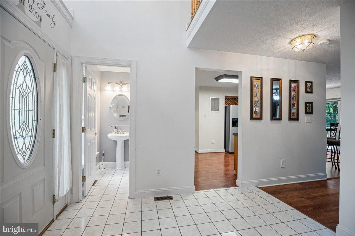 980 Silverton photo 4