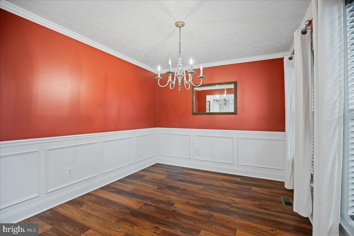 980 Silverton photo 7