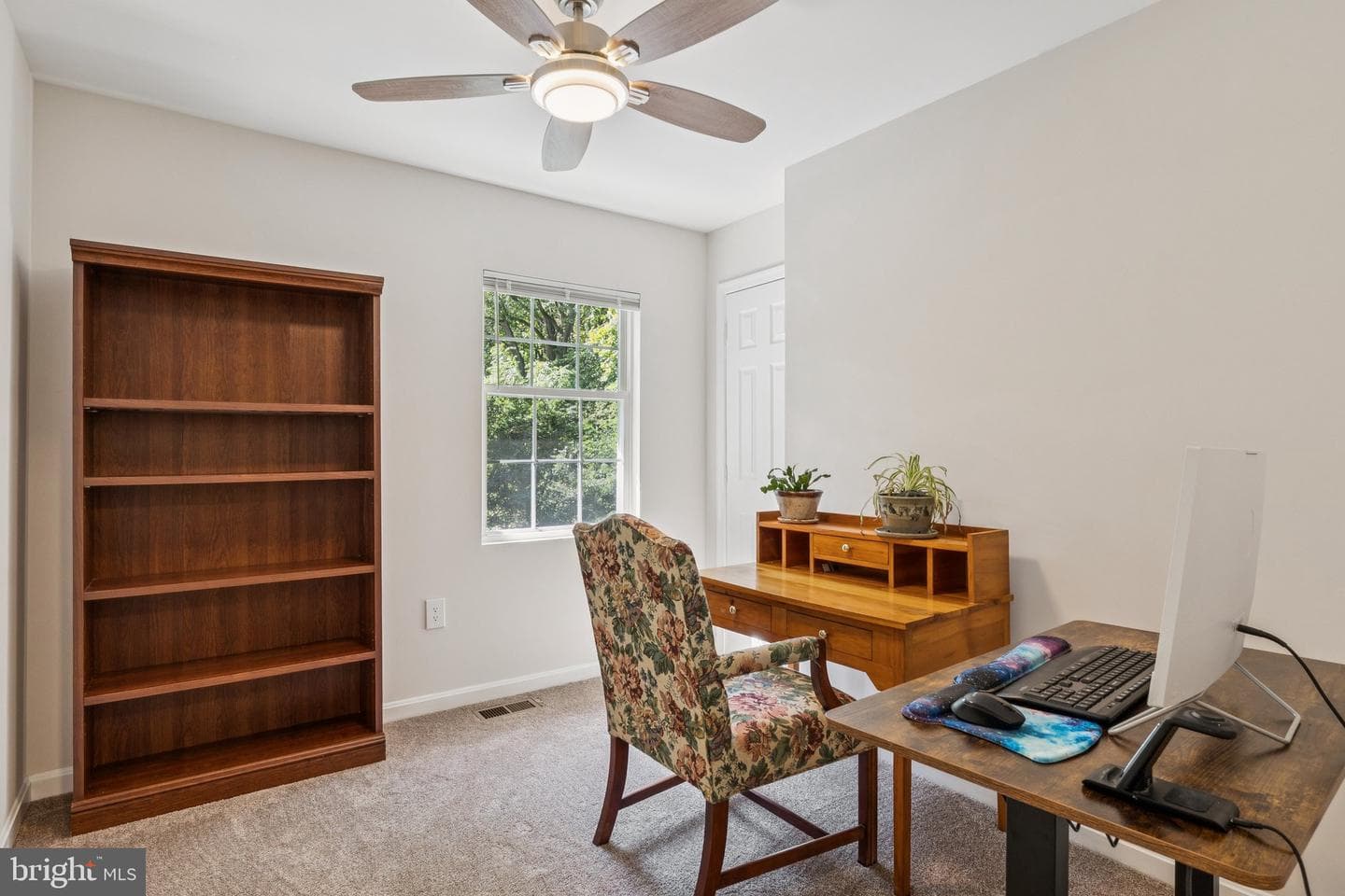 5010 Louise Lane photo 13