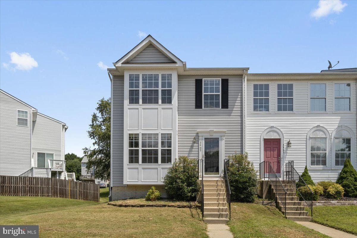 3409 Silverton Lane photo 2