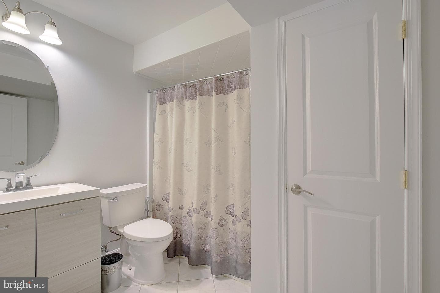 5930 Solomons Island Road photo 17