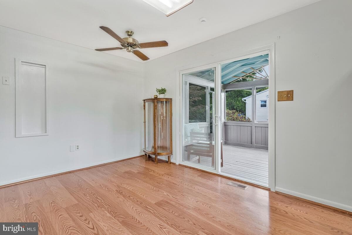 8649 Saint Andrews Drive photo 13