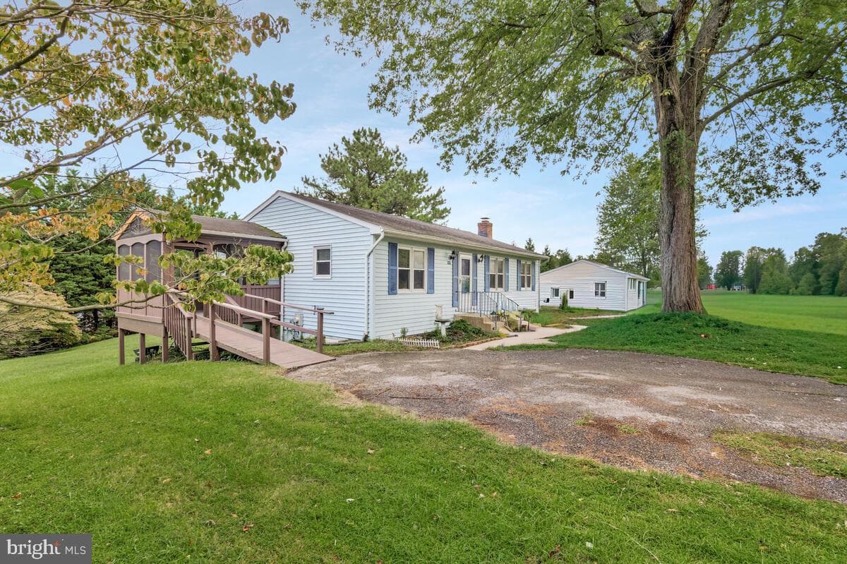 8649 Saint Andrews Drive photo 3