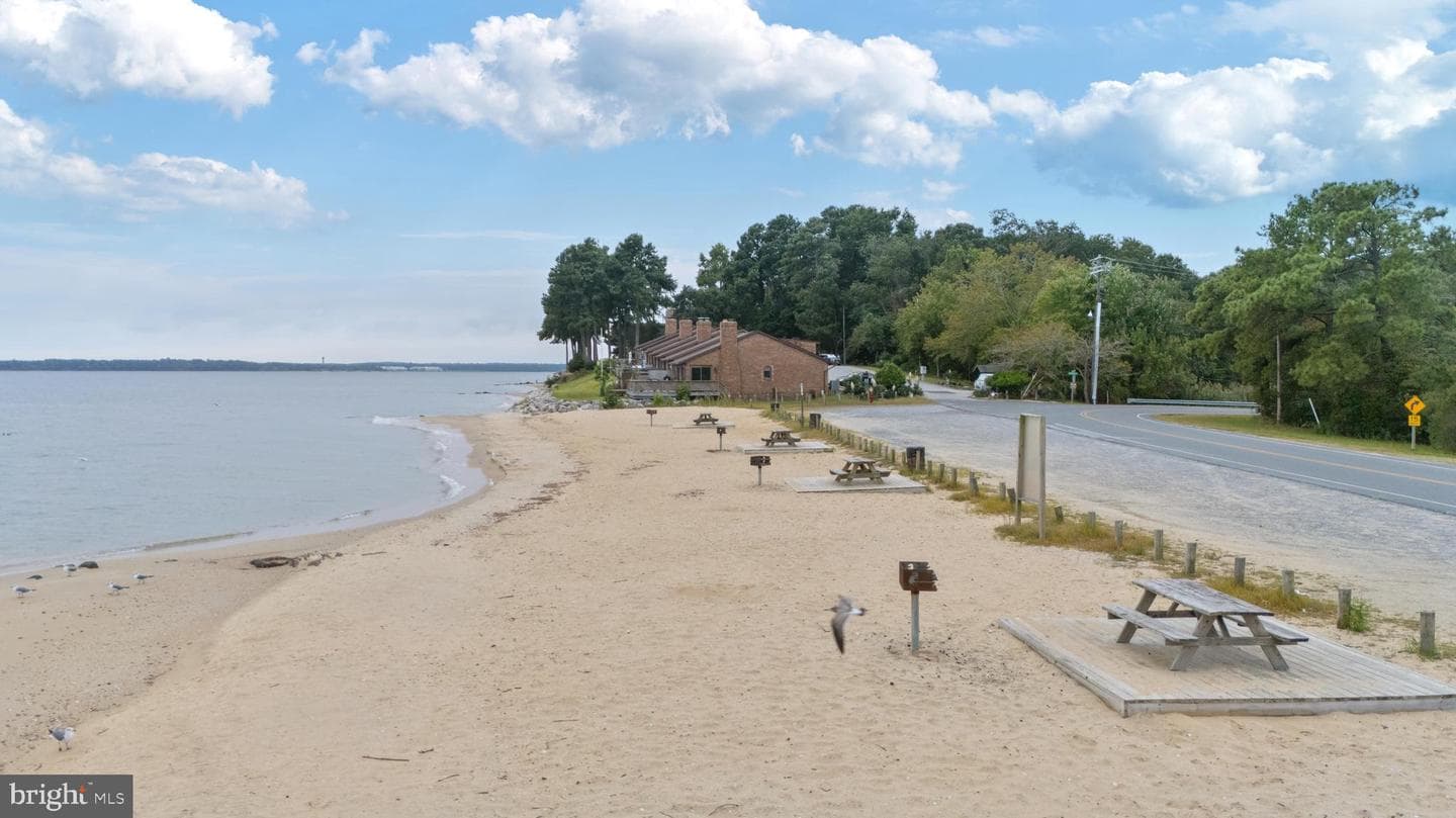 11316 Commanche Road photo 3
