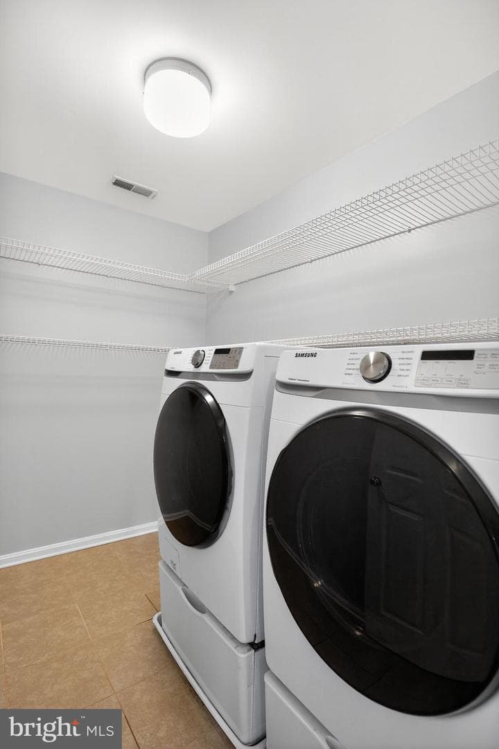 3100 Drawfield Lane photo 25