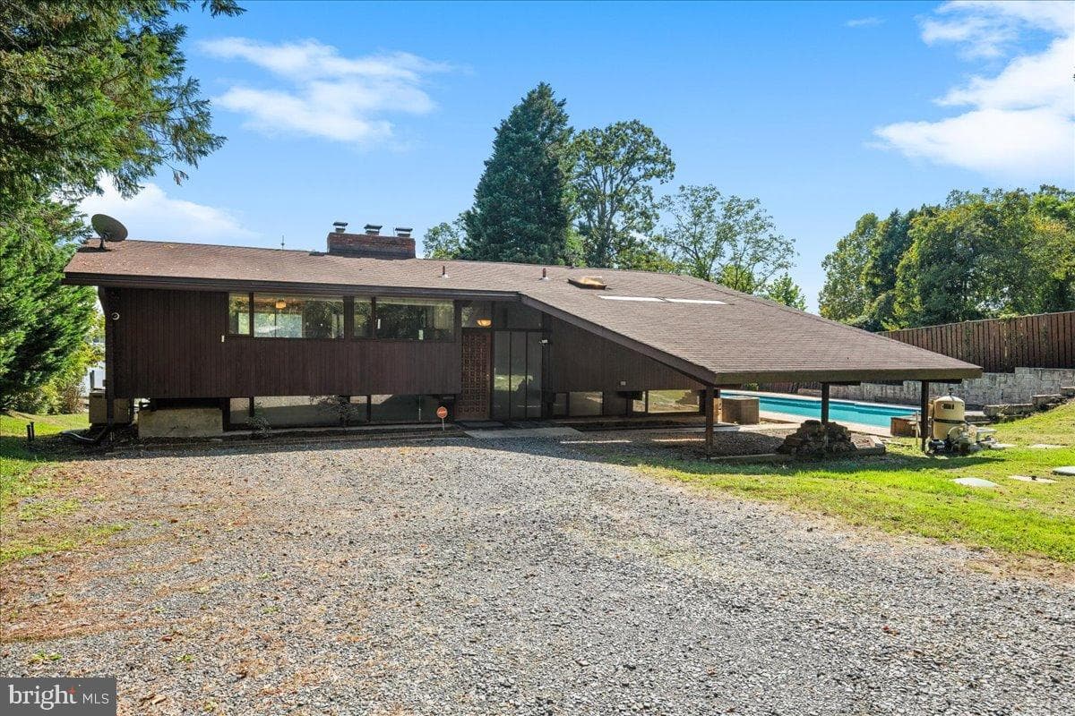 1420 Gregg Drive photo 7