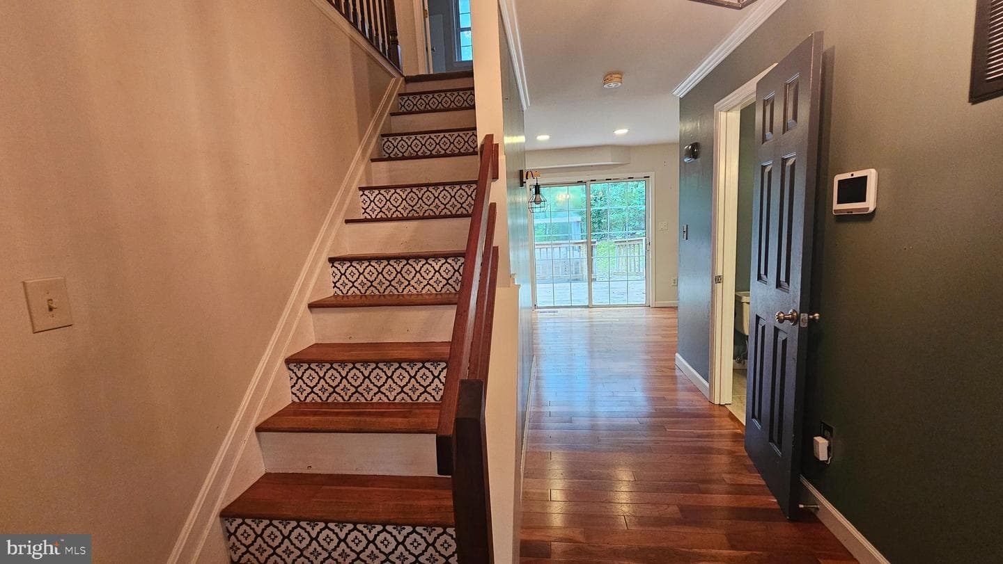 228 Thunderbird Drive photo 16