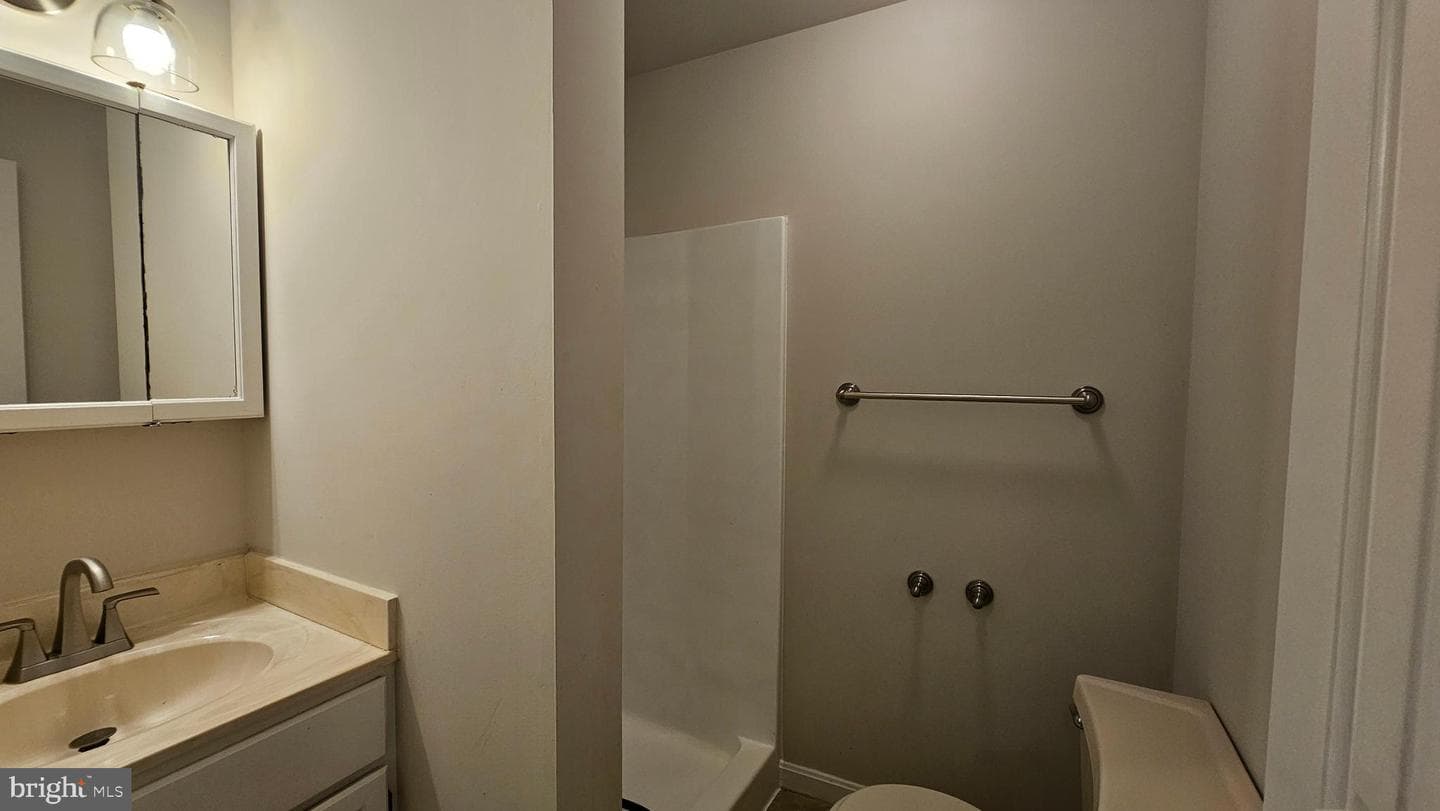 228 Thunderbird Drive photo 33