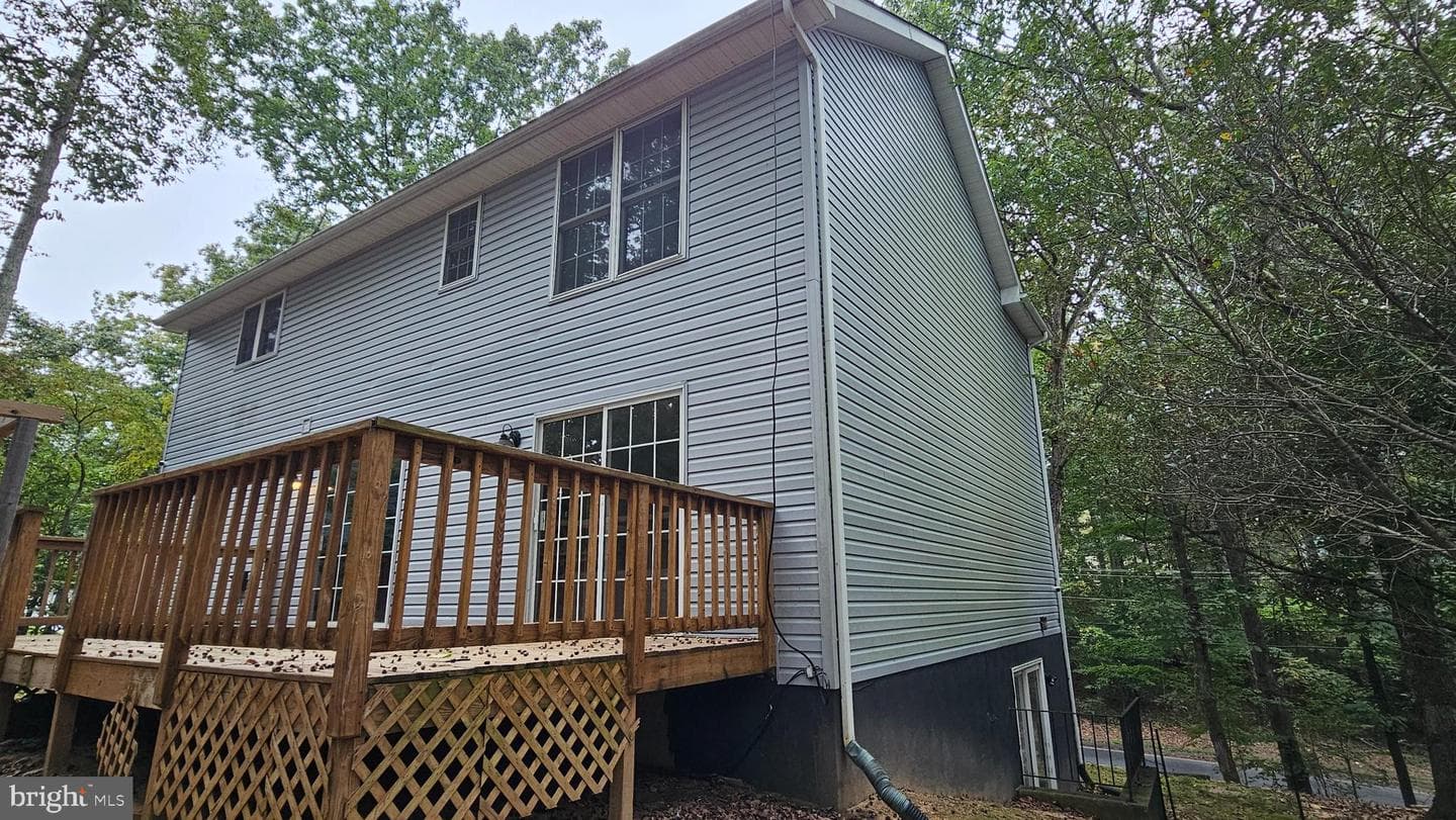 228 Thunderbird Drive photo 40